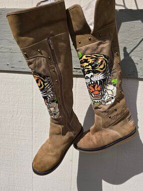 ED HARDY DON Women’s Tall Brown Suede Boots with Tiger & Floral Embroidery Sz. 6